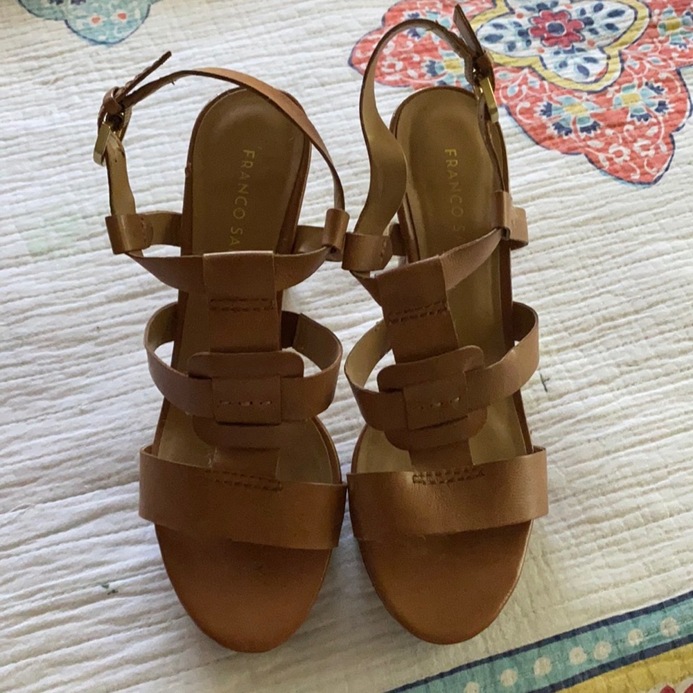 Women's size 9 high heels